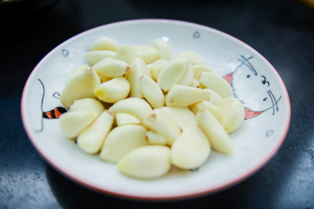 Garlic Peeled (Chhila Lehsun)